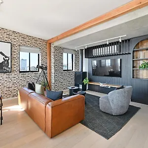 One26 On M - Fluent Serviced Apartment